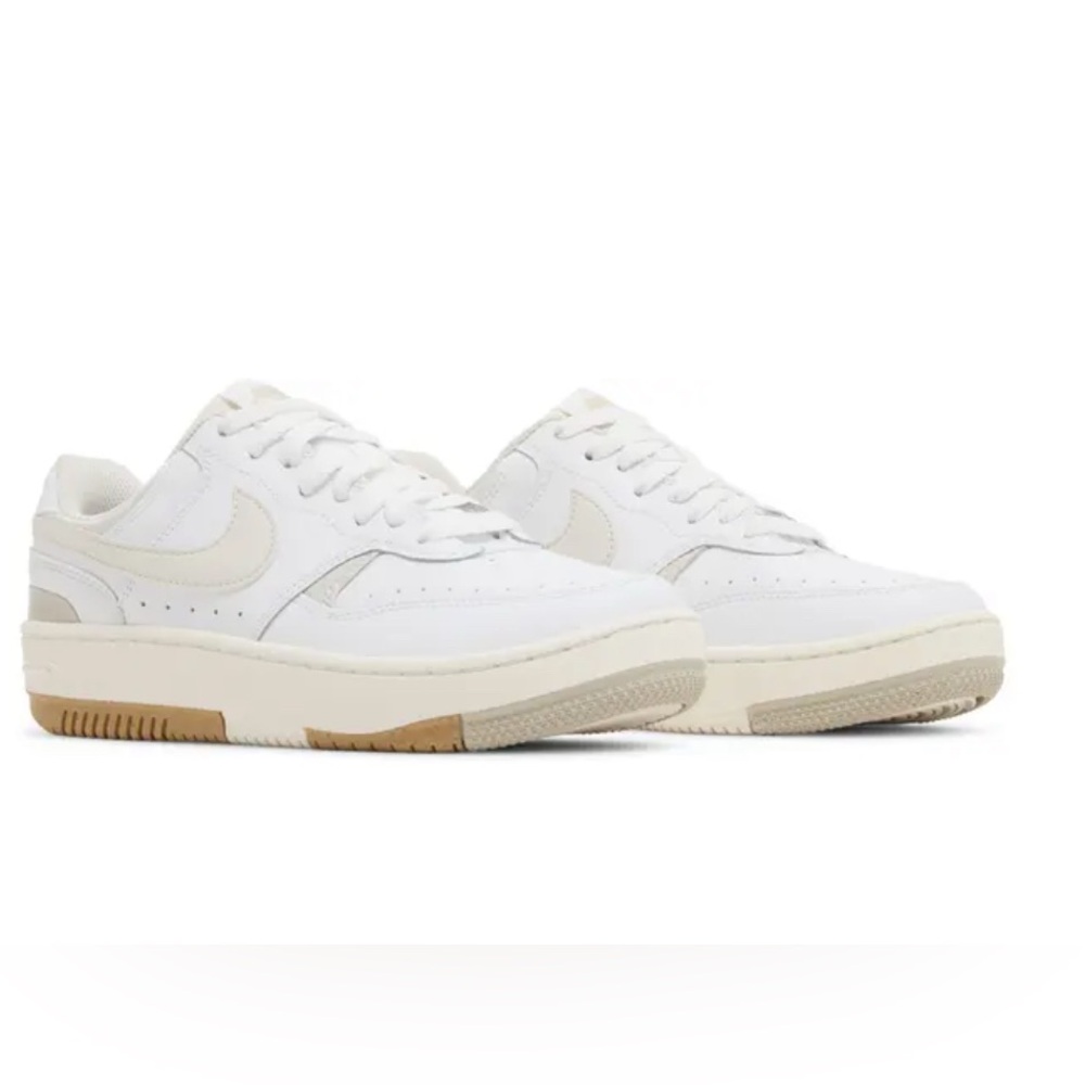 Nike Wmns Gamma Force 'White Phantom (NWOT)